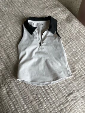 Abercrombie & Fitch White Sleeveless Polo with Black Collar
